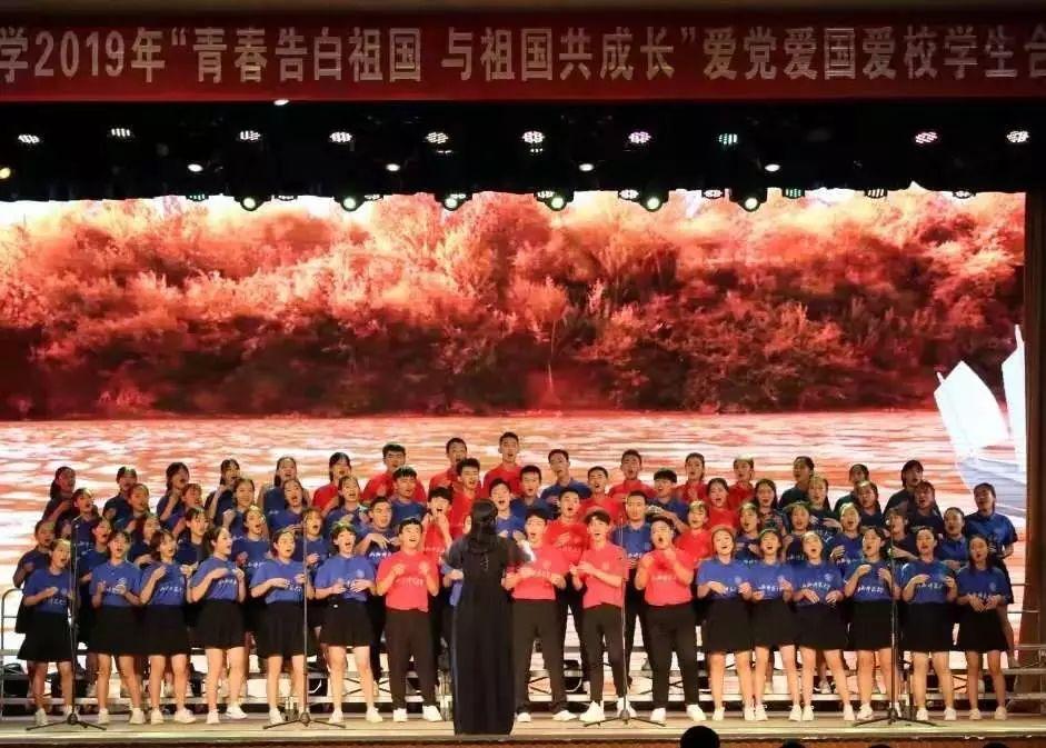 逃离诡异的森林